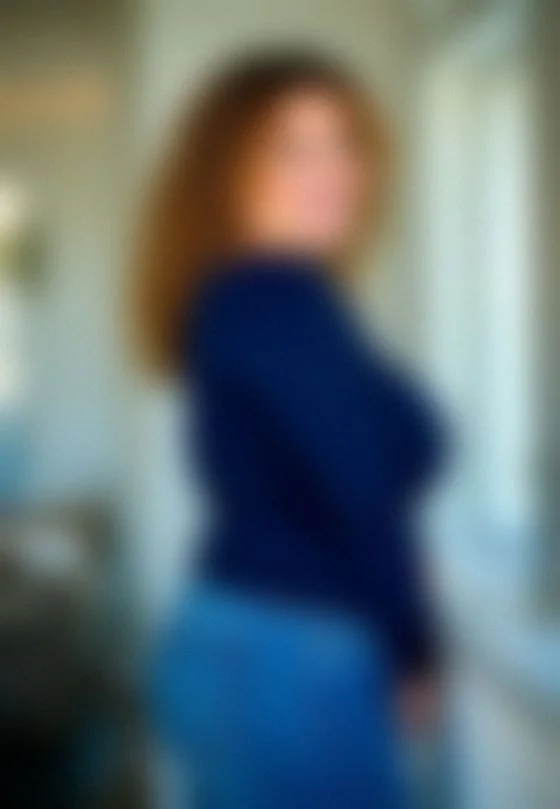 Andrea, 35